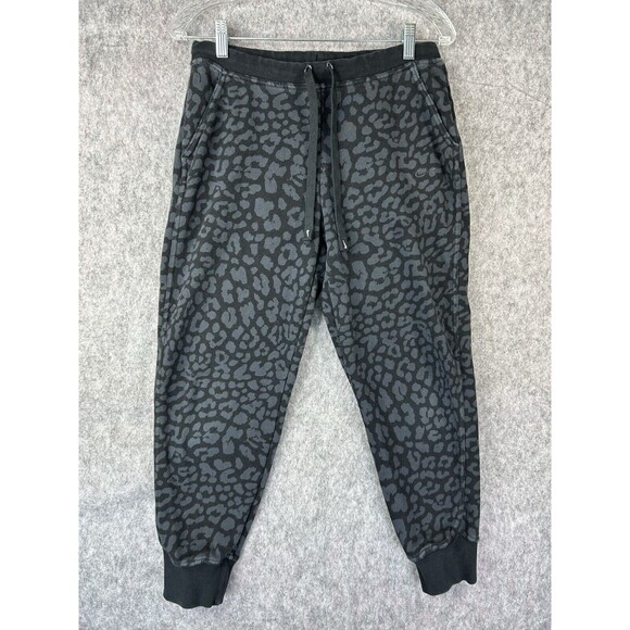 Nike Women's Activewear Black Animal Print Jogger Pants Cuffed Size S Sweatpants - Picture 1 of 9